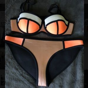 Authentic triangl bikini set